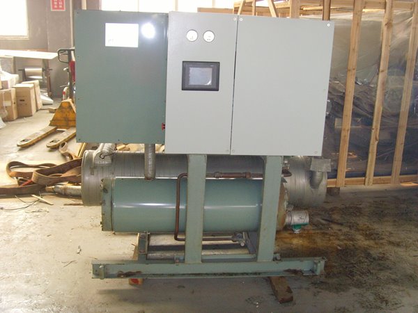 麻栗坡酒店中央空调不停机清洗方法介绍